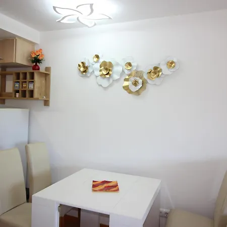 Lägenhet Amplio Con Terraza - 2 Pers. - Es-228-212 *